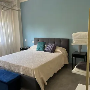 Dante284 Suites&rooms Bed & Breakfast