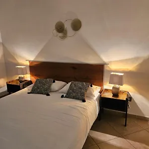215 Addaura Luxury Hotel