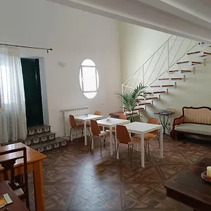 Demetra 3*, Palermo Italia