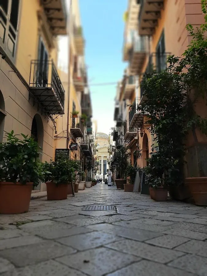 Pupi 93 Rooms Palermo